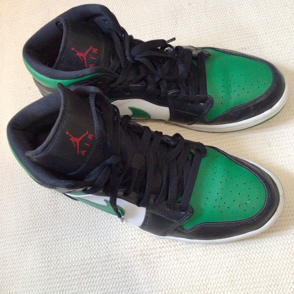 Nike Air Jordan 1 Green Toe Mids size 10 - Picture 7 of 10